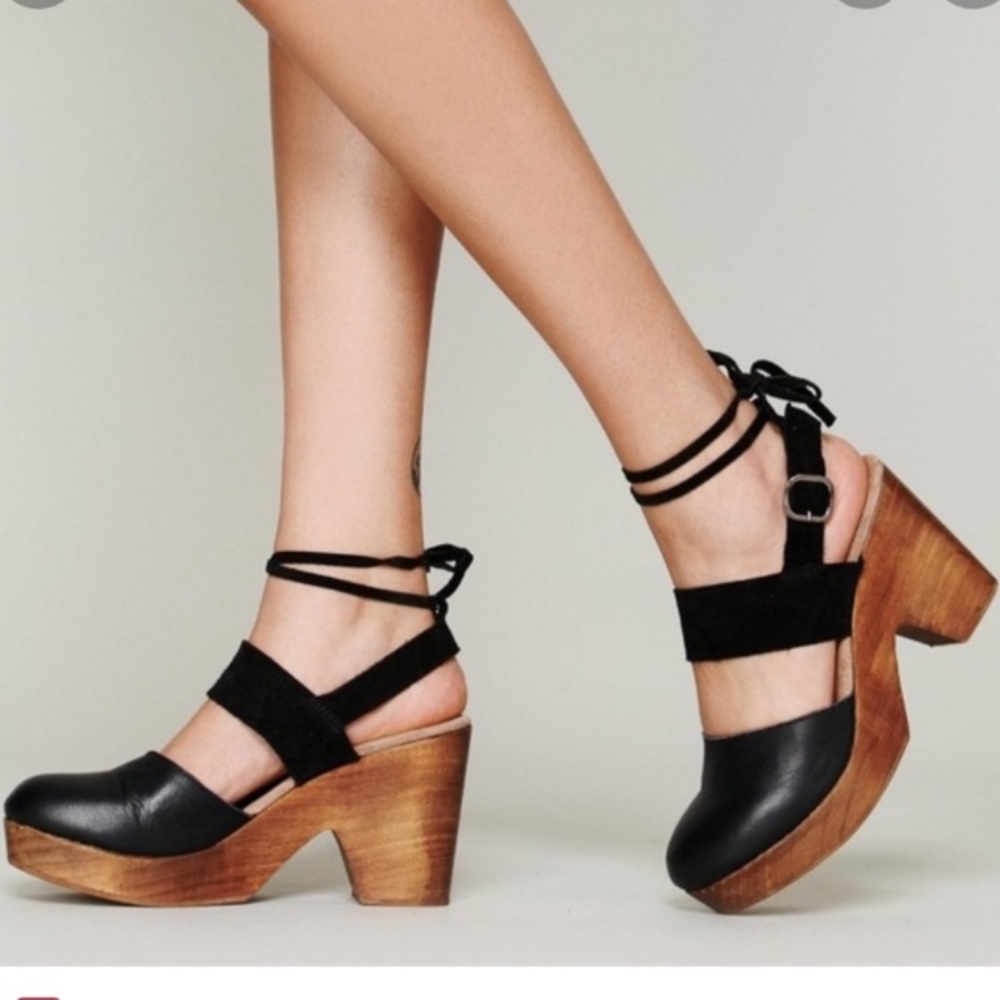 Free People Clogs, Black/Brown, Size 40 (US 9)